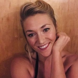 Meet your Posher, Polly